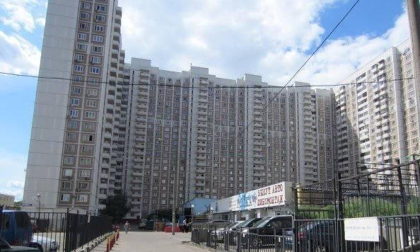 Ак. Королева 8