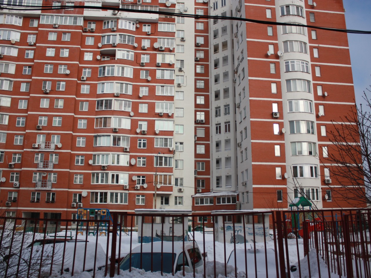 Ул. Каховка, 25